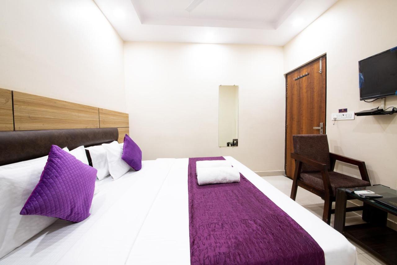 Perfect Stayz Dwarkesh - Hotel Near Haridwar Railway Station Exterior foto